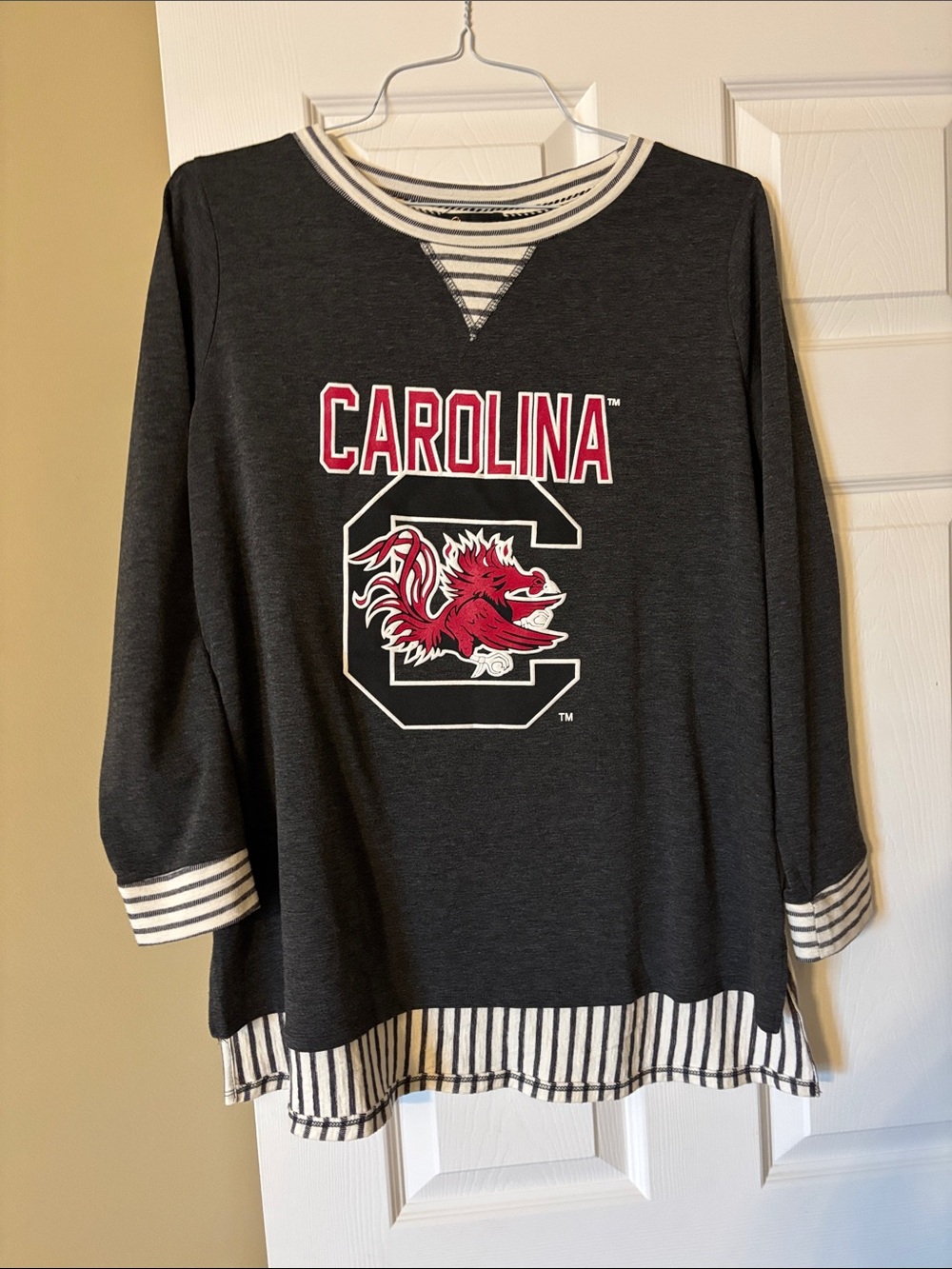 Ameda Black and White Women's Gameday Casual Shirt